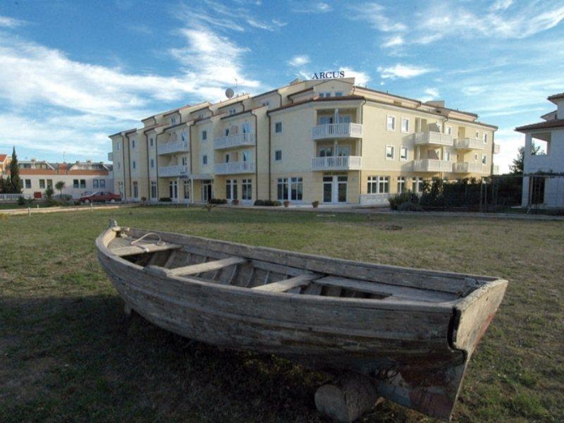 Hotel Arcus Residence Medulin Exterior photo